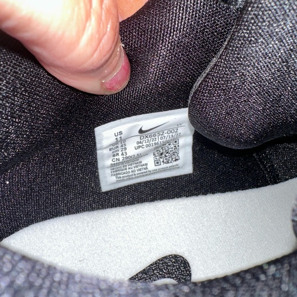 Nike Zoom Freak 4 Black and White Limited  NEVER WORN - Picture 6 of 6